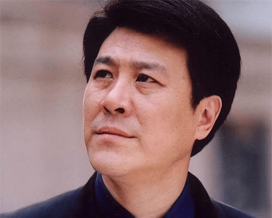 著名演员吕凉:父母早逝,把岳父母当成亲生父母,为爱牺牲了太多_宋忆宁