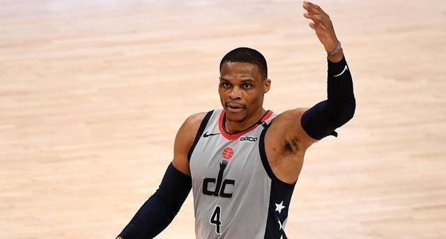 原创原创18815不要3双只要胜利主帅含泪感谢威少他是奇才的英雄