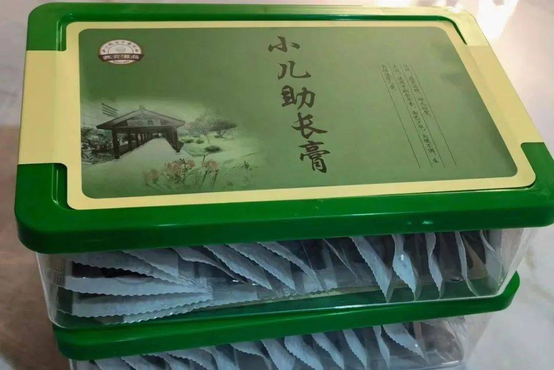 同时开发了"药食同源"的固体饮料"慧儿高",口味佳,服用方便,更加适合