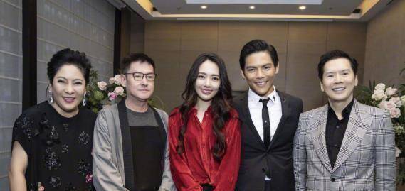 向太公开宠儿媳被骂戏精,今郭美女曝新情况,实力护婆婆_郭碧婷_向佐
