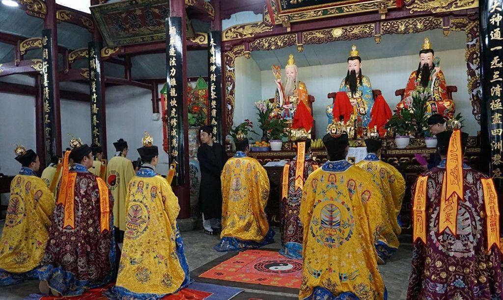 在古代中国,外来的佛教为什么能够战胜本土的道教_宗教_文化_思想