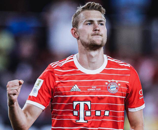 德甲最贵阵容出炉,三大巨星身价破亿,豪阵不输英超._拜仁_位置_球星