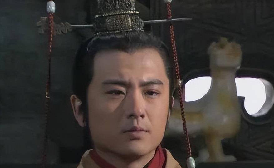 赵雍在边境转一圈决定改变百姓习俗肥义不敢吭声但赵成反对