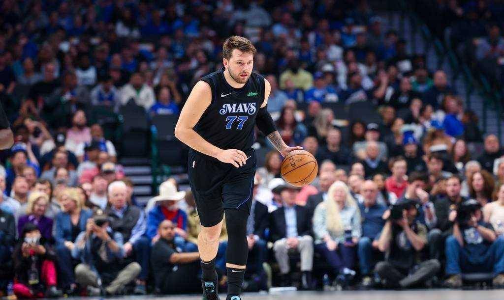 原创东契奇轰3498欧文16分独行侠轻取爵士拿下3连胜