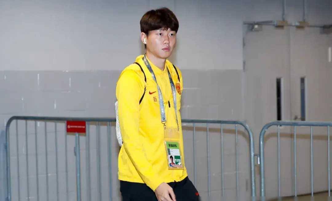 谁是接班人张正在考虑退休谁将接手国足