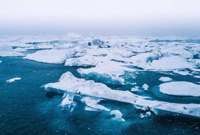 此岛面积相当于7个香港气候寒冷荒芜一人俄美两国却争夺至今