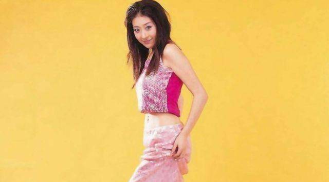 原创18岁时被周星驰一眼看中,签约8年却只出演2部戏_李卉_公司_演艺圈