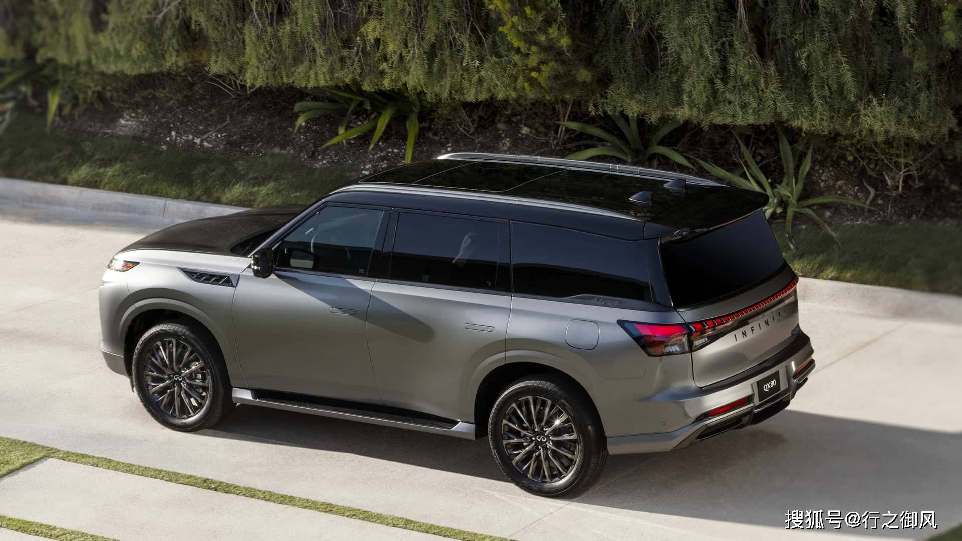 倥偬前行:2025 英菲尼迪 qx80