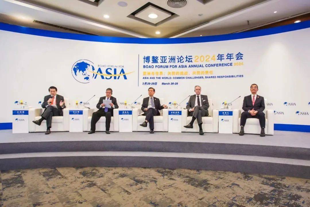 新华全媒+·博鳌亚洲论坛｜博鳌亚洲论坛2025年年会新闻发布会举行