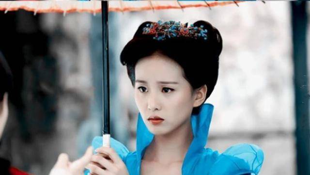 说到亡国公主可能很多人也会想起《仙剑3》中刘诗诗饰演的龙葵吧,那