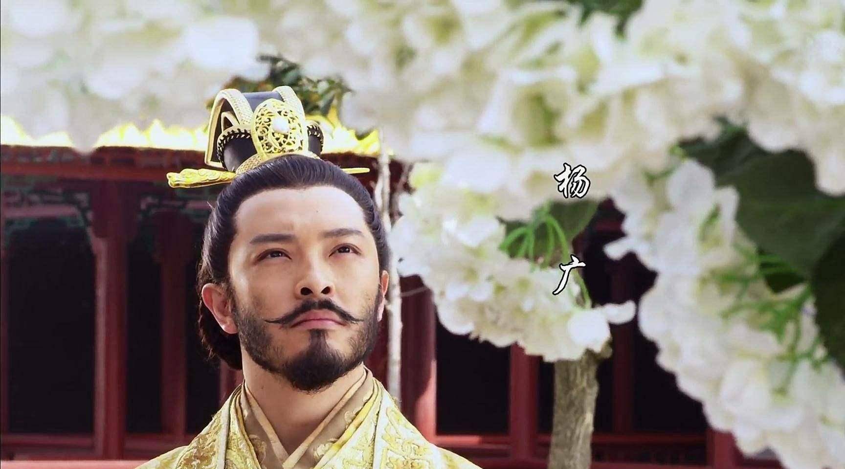 唐朝最后一位皇帝是唐哀帝李柷,他被当时的藩镇割据所摆布,后死于后梁