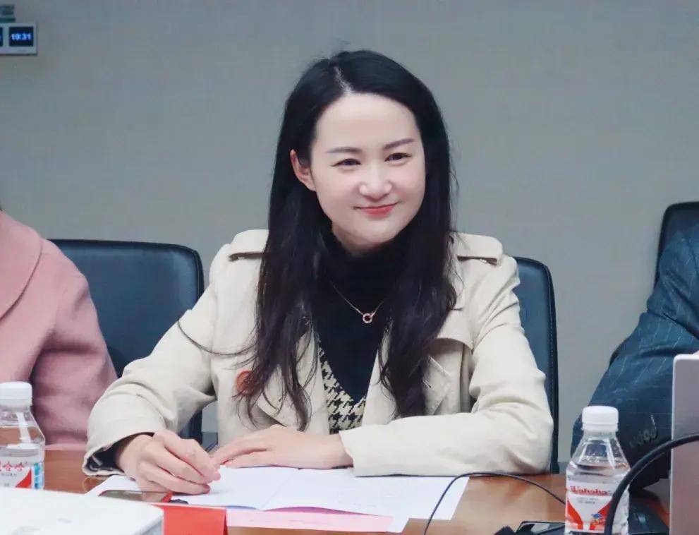 数十家企业走进国内领先智能网联汽车全栈式供应商英泰斯特