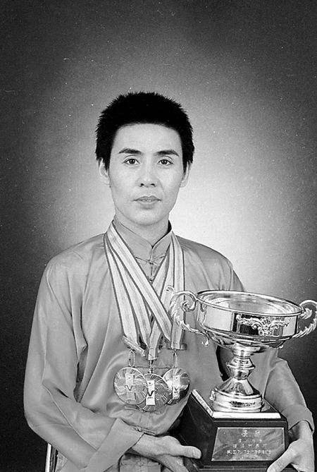 原创和李连杰齐名甄子丹是他徒弟霸屏80年代的赵长军现状如何