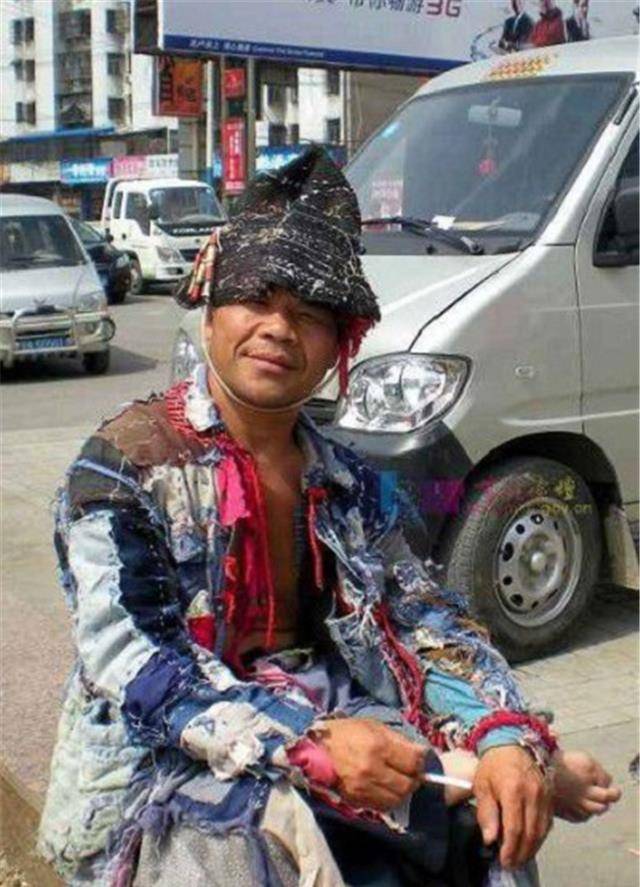 原创中国超牛乞丐宋天福80年代乞讨成万元户如今身家千万还上节目