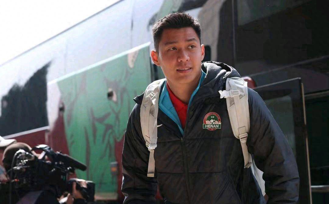 原创兵发上海滩中原铁军客场挑战上海海港需提防状态火热的武球王