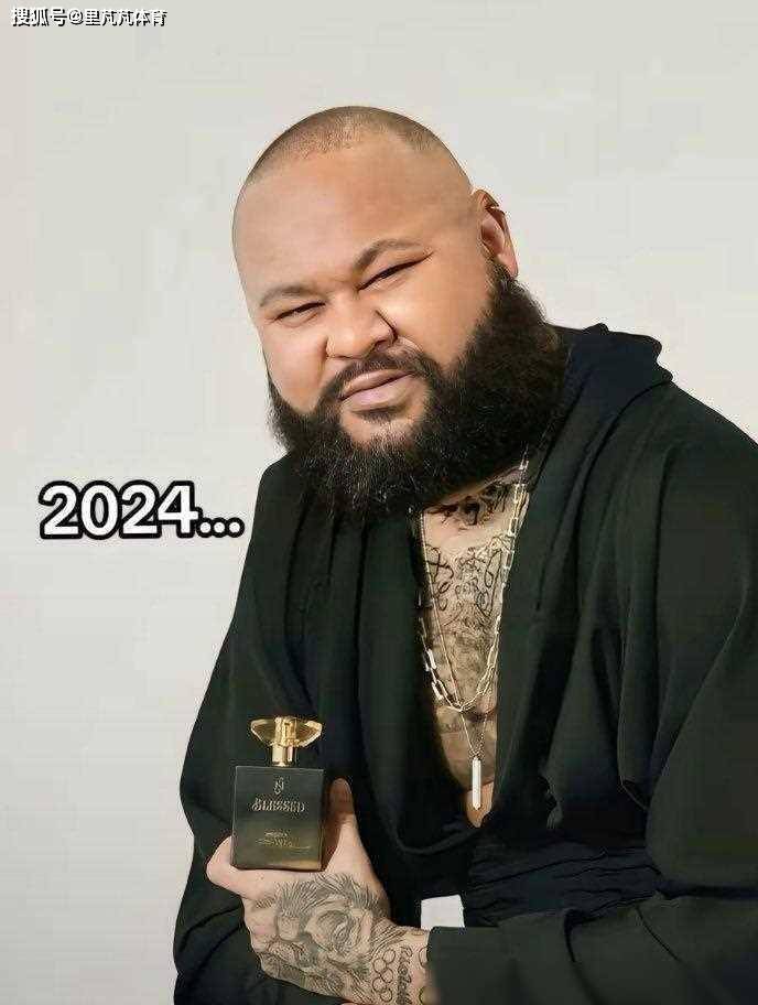 原创阿尔维斯保释后疯狂庆祝好了伤疤忘了疼巴西传奇很难善终