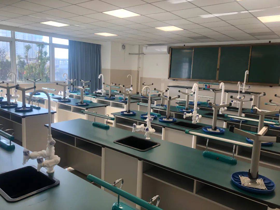 郑州二七区绿地爱华学校为您开启素质教育之旅文末可登记信息预约参观