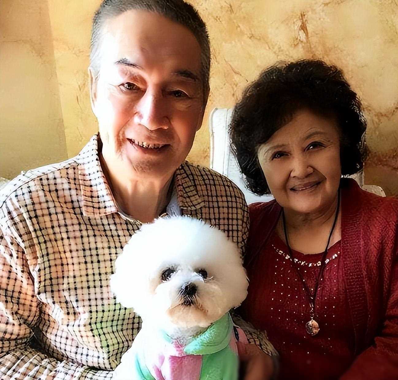 原创演员杜雨露葬礼仅6人参加临终留给妻子11字遗言让人泪目