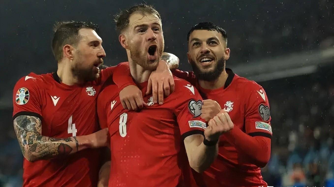 10,4,2——破译这组数据,就知道前苏联在欧洲足坛的影响力有多大_足球