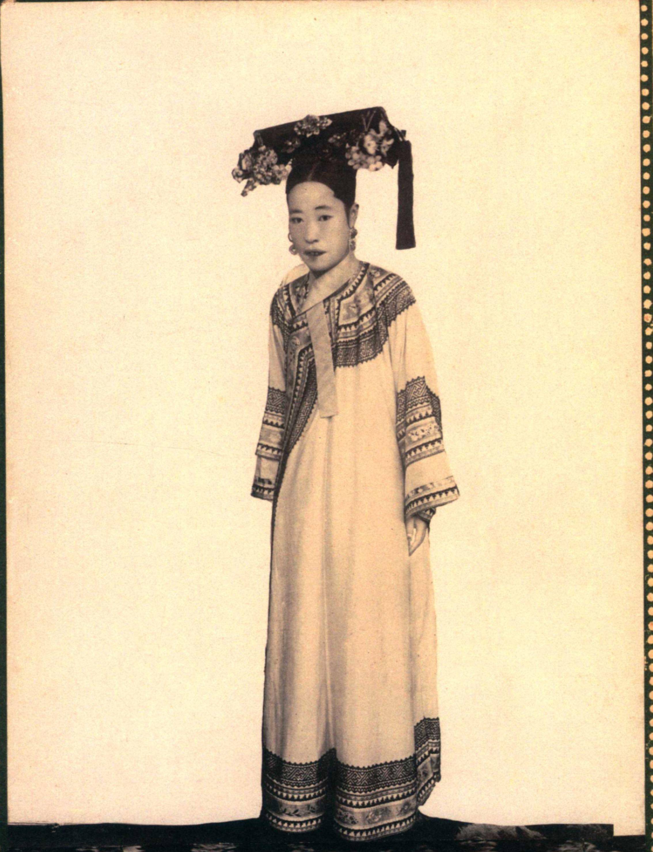 李莲英面容丑陋为何却受慈禧宠爱?他有个能耐,连宫女都自叹不如