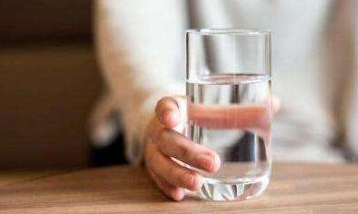 原创清晨第一杯水的重要性大家知道吗看看您喝对了吗