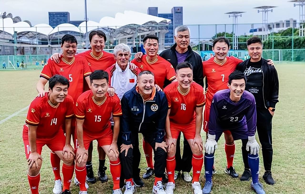 原创同为日韩世界杯参赛球员都靠演技范志毅在获奖李铁在获刑