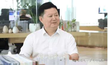 连云港市粤港澳招商中心副主任徐林一行到访华世界