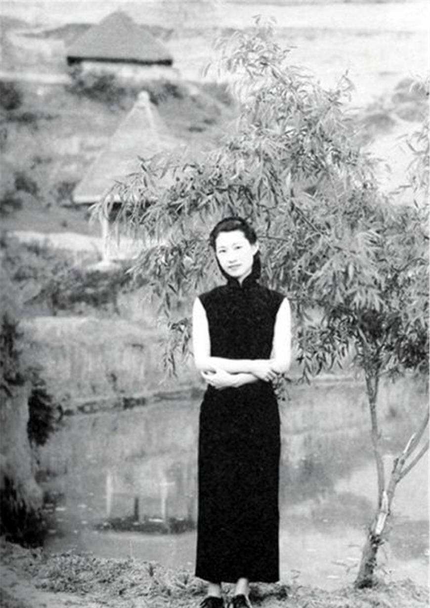 单恋戏子10余载,对方结婚了还念念不忘_杜月笙_孟小冬_姚玉兰