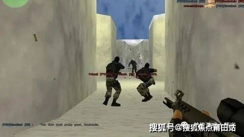 cs(counter-strike)又名反恐精英,它是在《半条命》的基础上开发而来