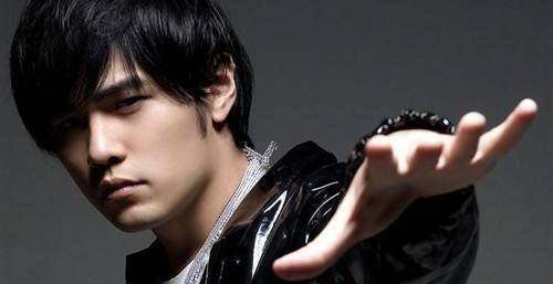 原创21世纪华语乐坛十大歌手:第一真是没有一点悬念啊!