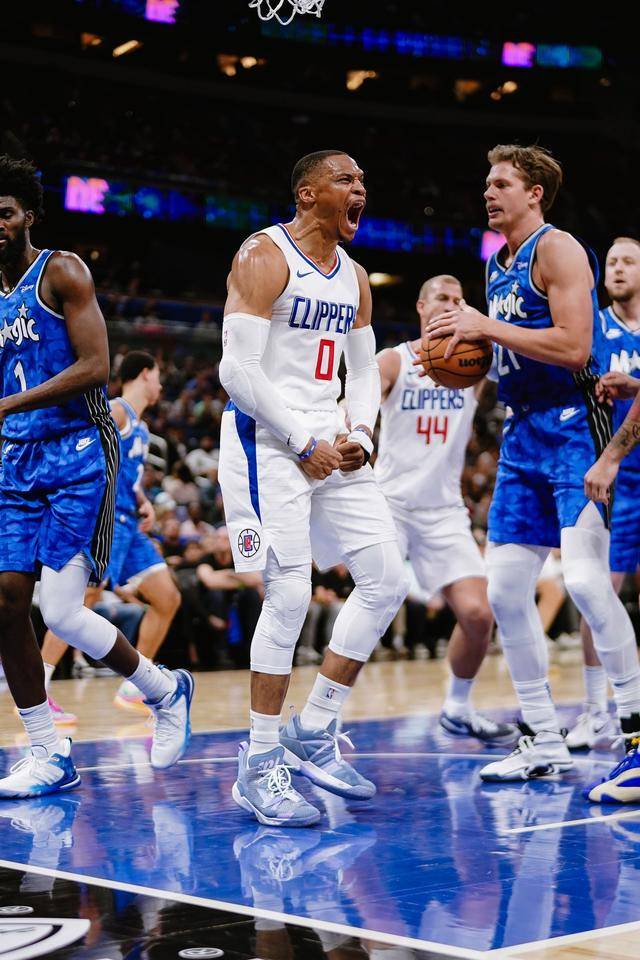 原创小卡29114抢断快船2连胜哈登立功乔治完成救赎威少6中2