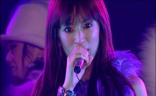 原创7岁赚钱养家41岁未婚产子却不结婚滨崎步的人生比电影还精彩