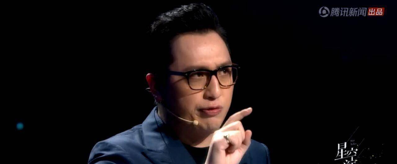 有一次演讲,华少透露了原因.他之所以发胖,要从一次事故说起.