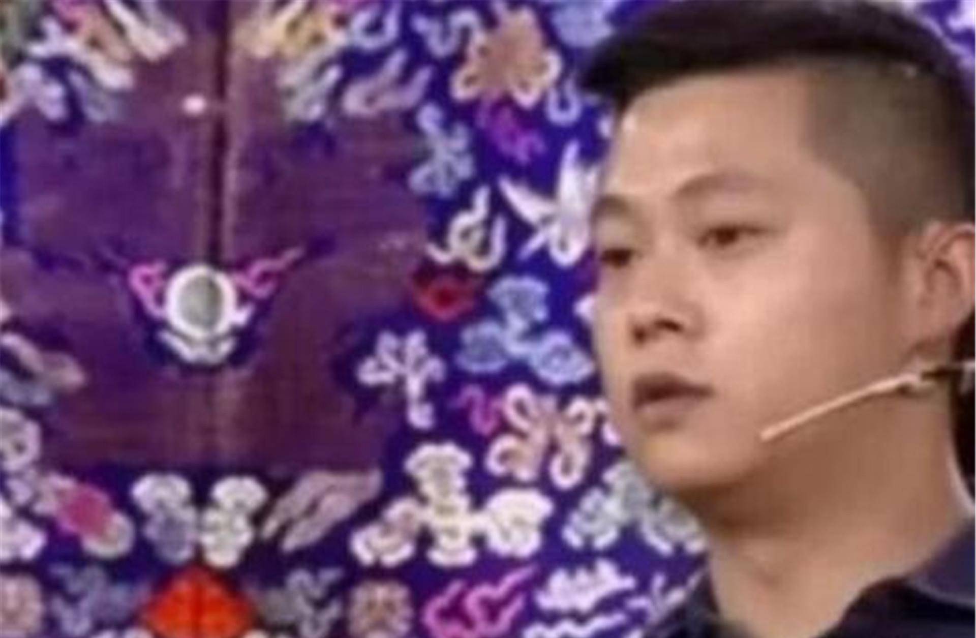 原创小伙给母亲收拾遗物意外发现一件龙袍专家你祖上何人