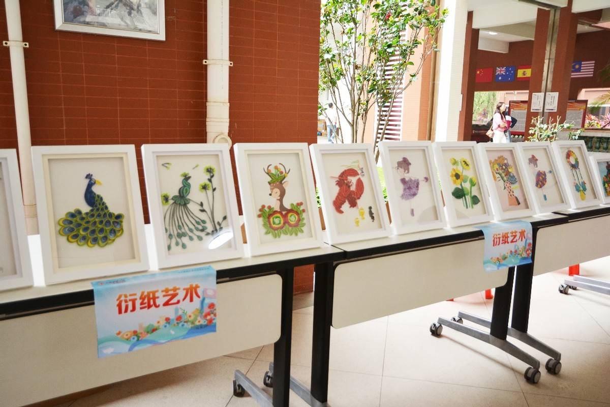艺术长廊中,衍纸艺术,超轻黏土,水彩,粉画,师生绘画,多彩编织等作品