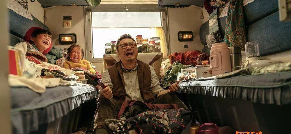 原创「living」合家欢的《囧妈》,不该打上「喜剧」标签_徐峥会_电影