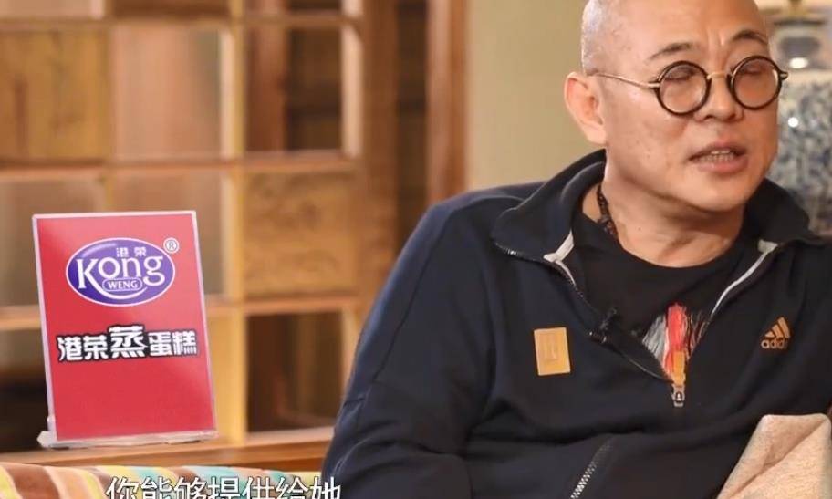 原创同父不同命李连杰对前妻女儿不闻不问却将小女儿宠成宝