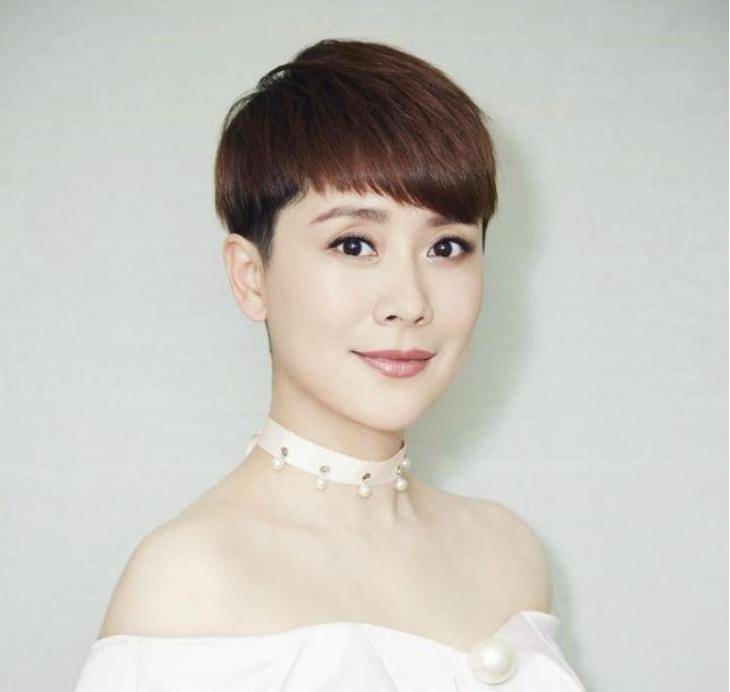 原创国民媳妇海清出生名门隐瞒富豪丈夫12年儿子是她骄傲