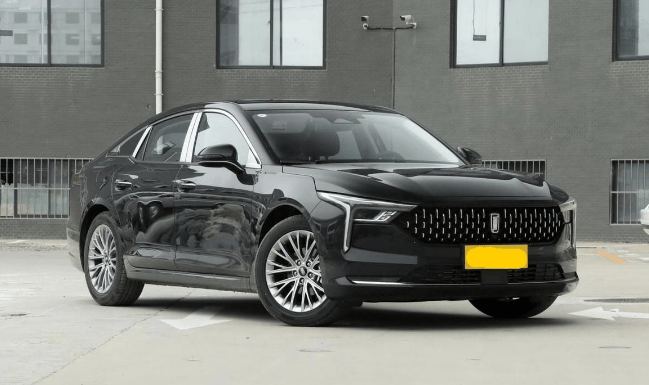 车长近5米b级车,比奥迪a6l还舒服,7