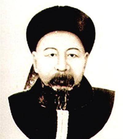 诸葛亮",被曾国藩用一对联嘲讽,后来一跃成封疆大臣_左宗棠_师爷_仕途