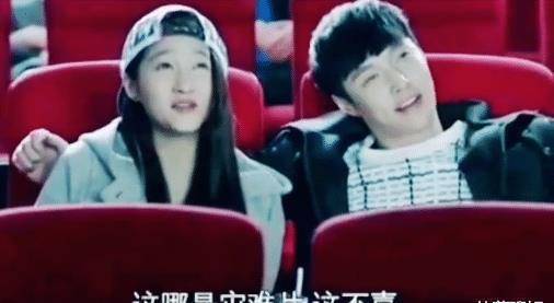 然而在这部剧中,也有很多的老演员参演,关晓彤跟张艺兴在这部剧中的