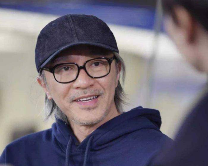 原创周星驰一手把他捧红有着5000万身价的他如今却只听命于星爷