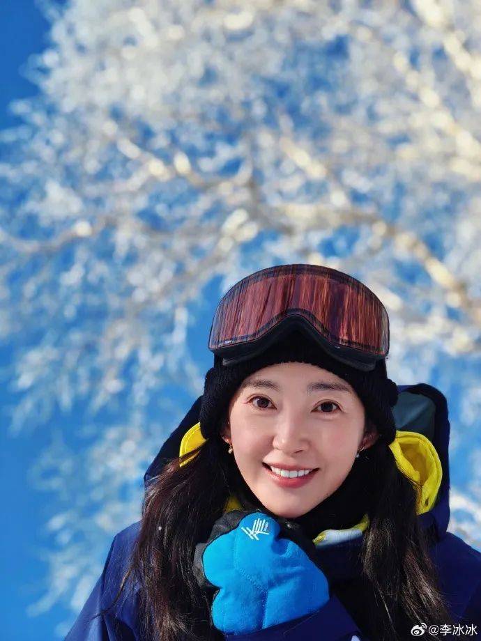 下章子怡,凭《哥斯拉大战金刚2》翻红,她的赛道选对了_票房_演技_电影