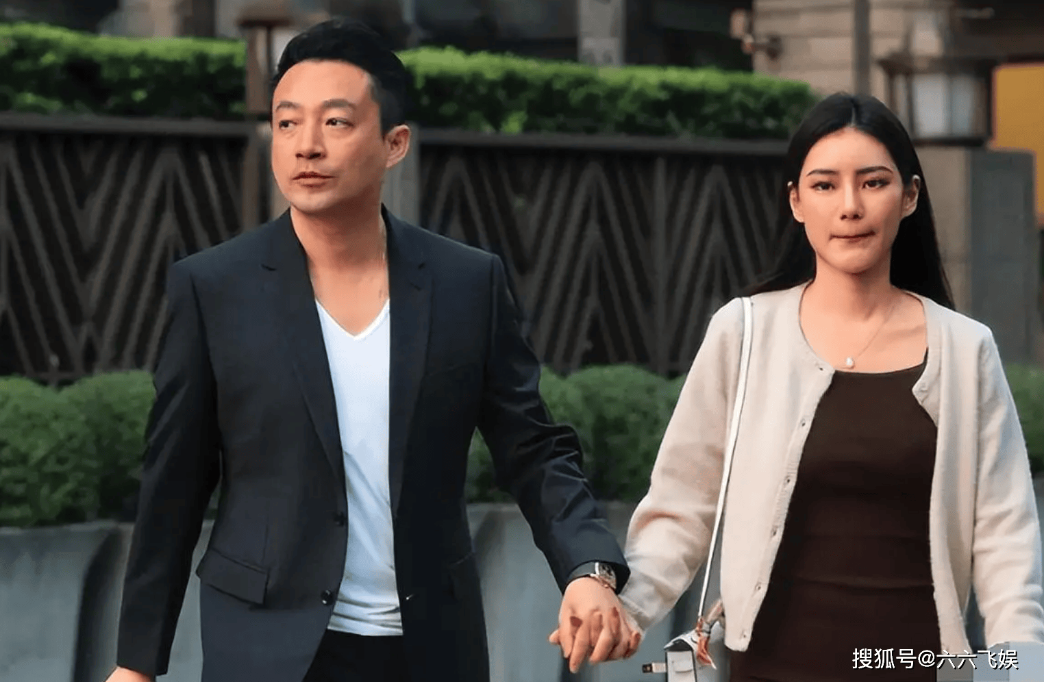 有网友将汪小菲称为"台性恋",前任现任老婆都来自台北.