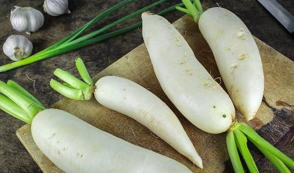 原创白萝卜和3物是死对头若在一起食用可能助力细胞病变