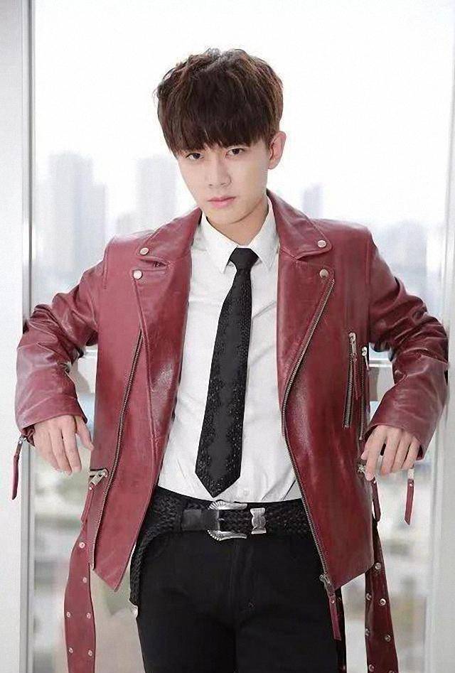 原创31岁奶爸任嘉伦凭锦衣之下实力翻红事业迎来爆发季