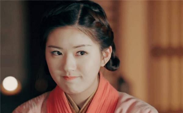 蒋依依客串《三千鸦杀》,帝女造型不输女主,网友:爱了爱了!