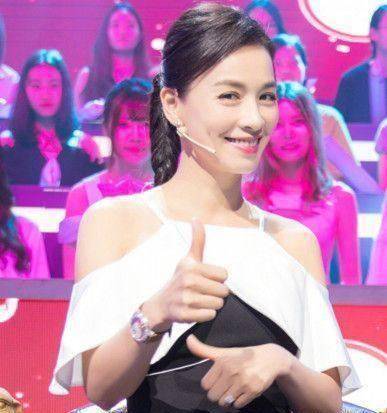 原创47岁张庭17年前出演的这部剧现在竟因一个牙印让网友吵翻天