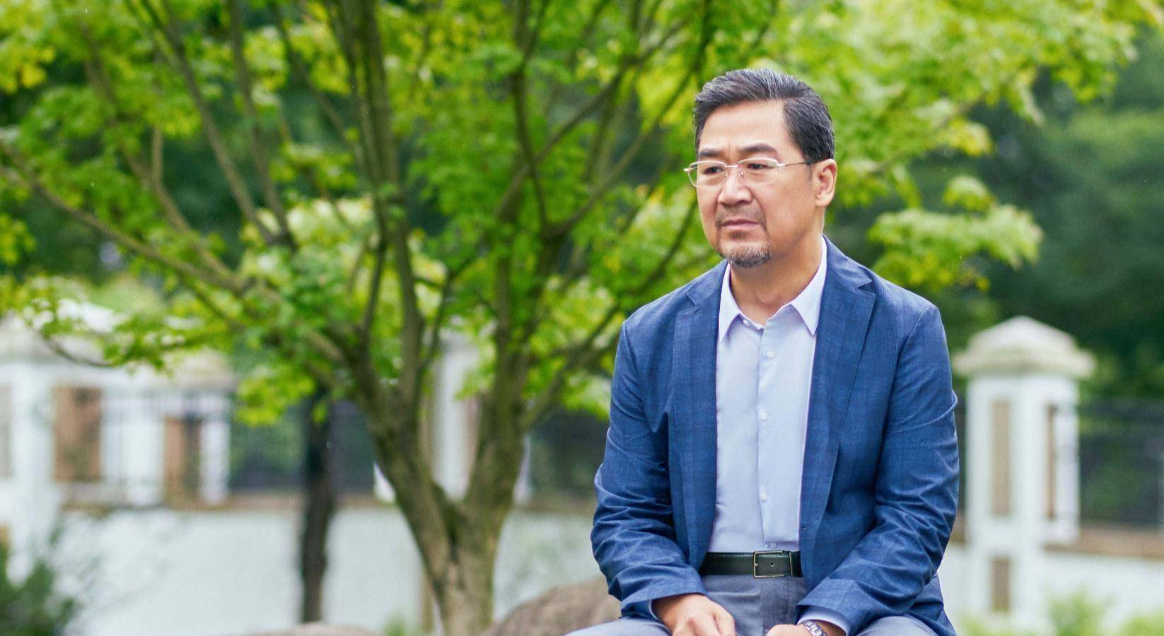 原创原创48岁啃老男想做老王子没有南建龙的命还又精又坏你配吗