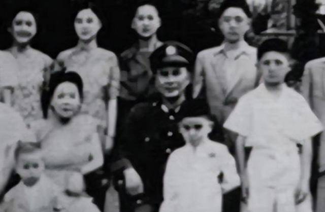 小结;1962年12月4日,马佩璋因高血压症逝世于台北一家医院,终年59岁.